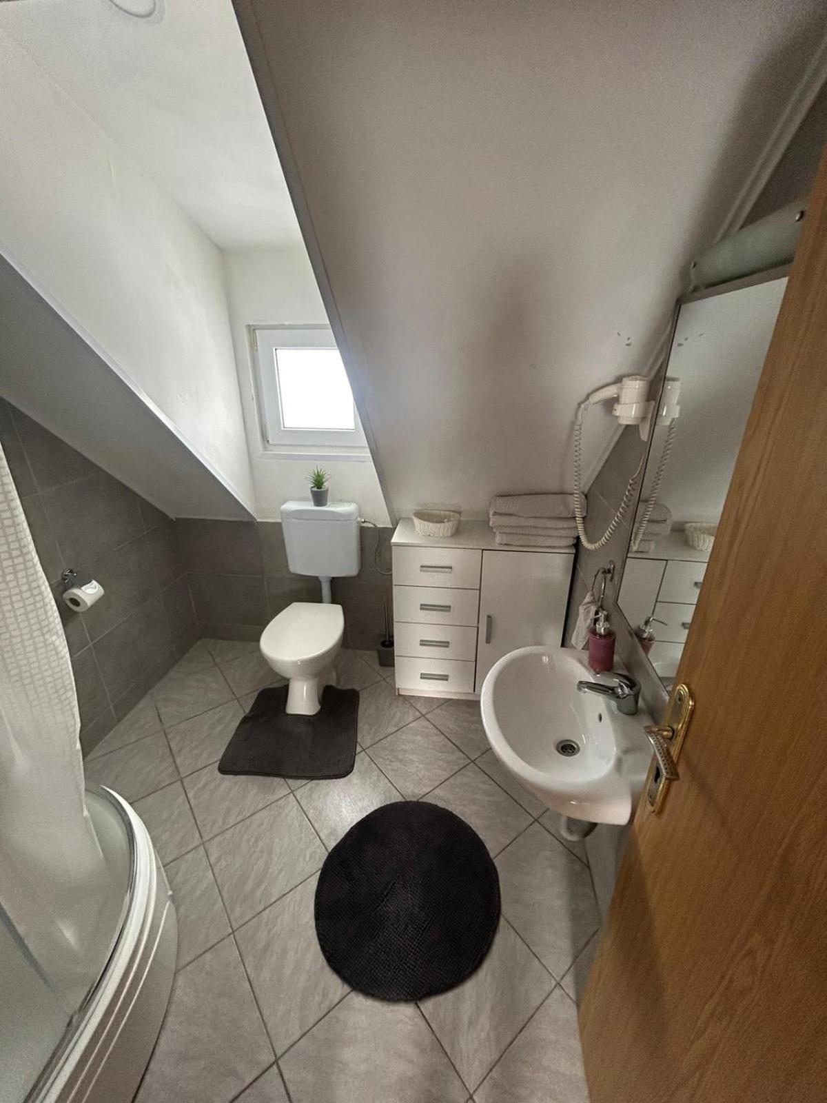 Apartment Mila Plitvička Jezera Eksteriør billede
