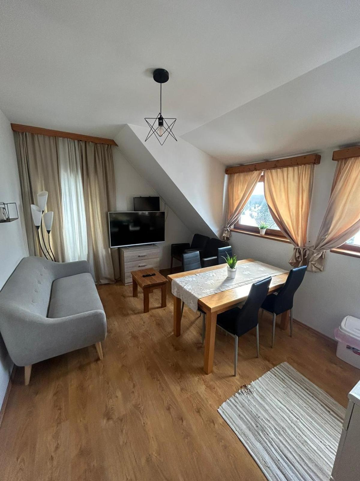 Apartment Mila Plitvička Jezera Eksteriør billede